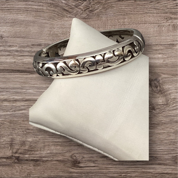 Brighton Contempo Medium Hinged Bangle 1669 - Picture 2 of 3